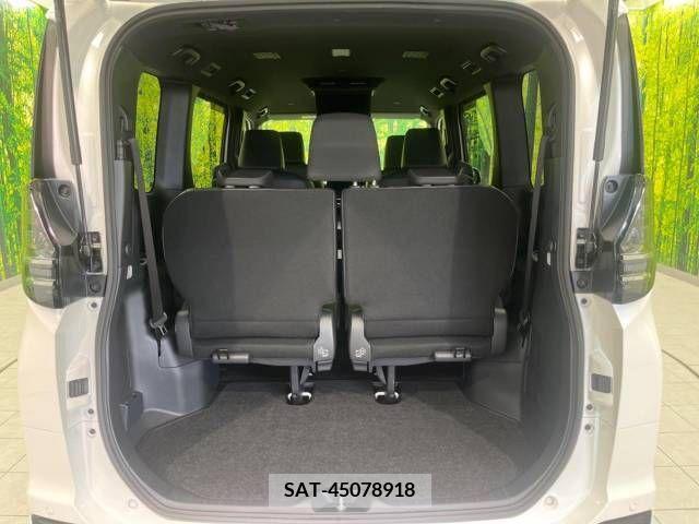 Toyota VOXY HYBRID 2022-09 370572-11