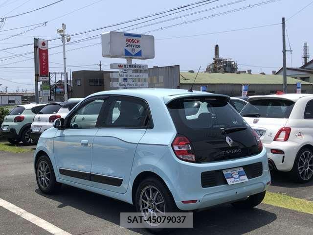 Renault TWINGO 2017-03 376240-9