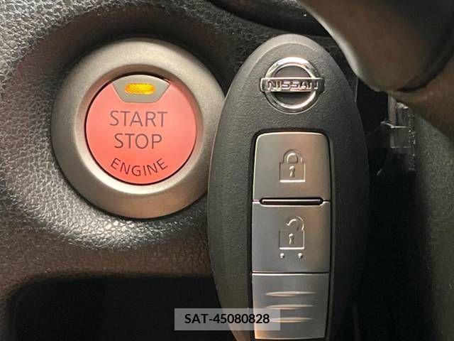 Nissan NOTE 2014-03 365412-5