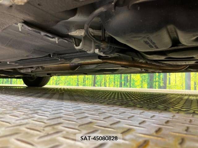 Nissan NOTE 2014-03 365412-15