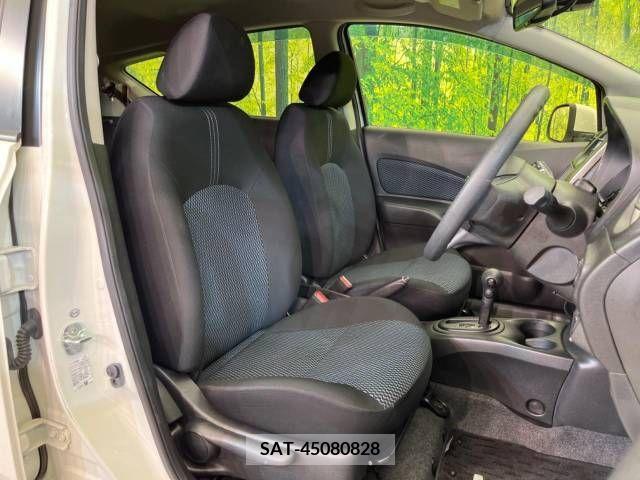 Nissan NOTE 2014-03 365412-8