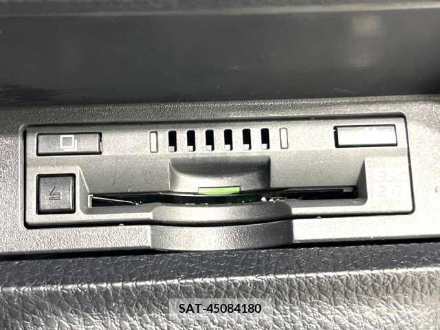 Toyota VOXY 2016-11 345146-8