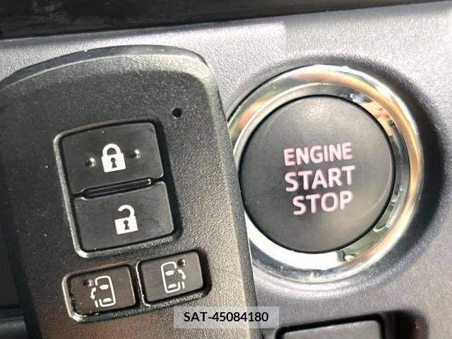 Toyota VOXY 2016-11 345146-6