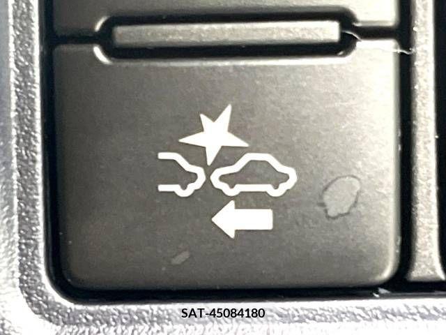 Toyota VOXY 2016-11 345146-5