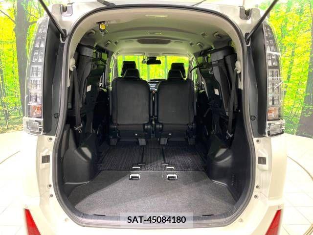 Toyota VOXY 2016-11 345146-13