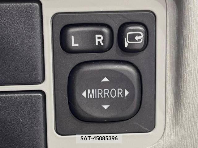 Toyota PRIUS 2013-03 366586-7