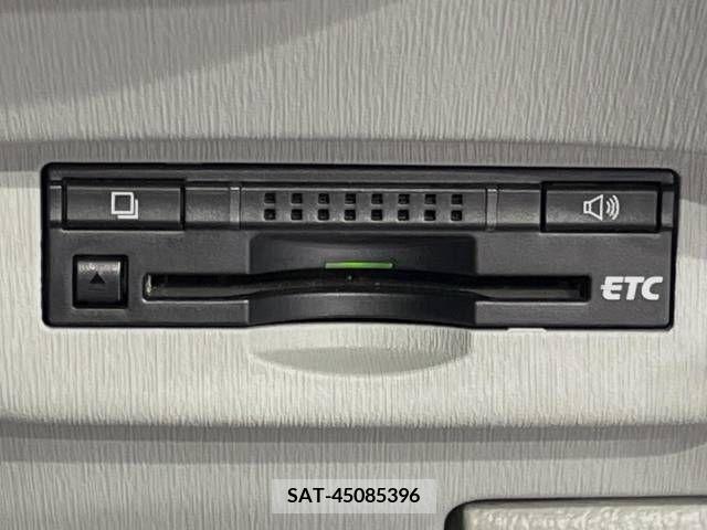 Toyota PRIUS 2013-03 366586-4