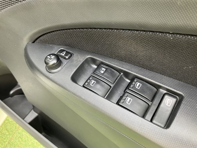 Daihatsu MOVE CUSTOM 2012-10 196005-20