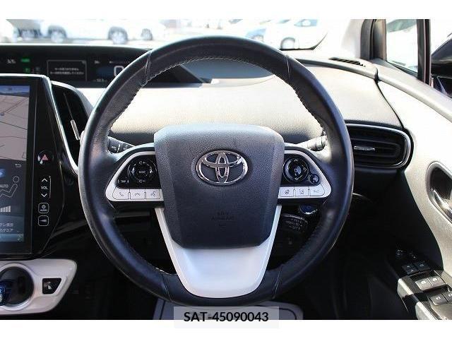 Toyota PRIUS PHV 2017-10 352400-16