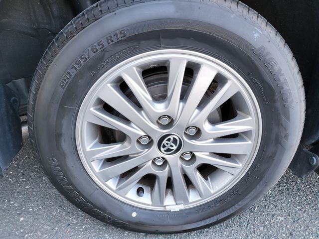 Toyota ESQUIRE 2016-10 184197-25