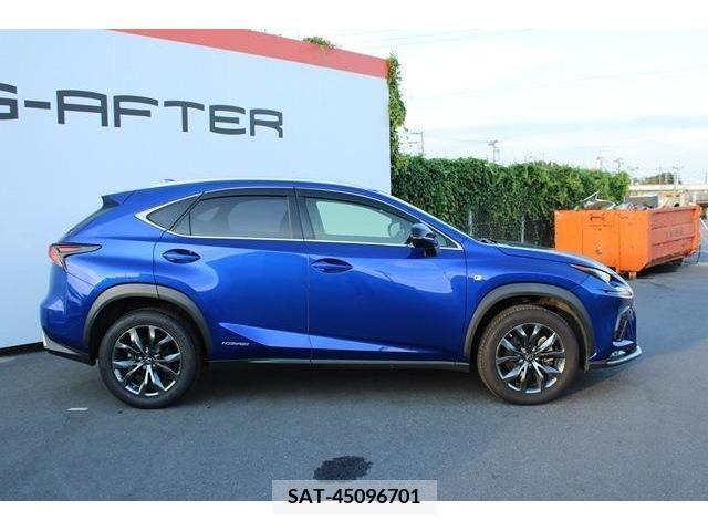 Lexus NX 2018-03 354189-7