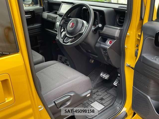 Honda N-VAN 2021-12 365646-1