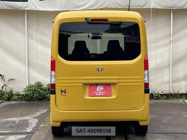 Honda N-VAN 2021-12 365646-8