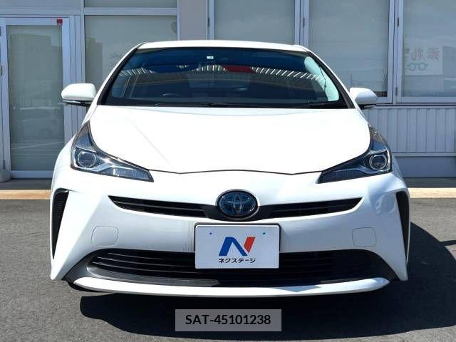 Toyota PRIUS 2019-05 322424-14