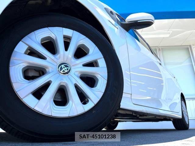 Toyota PRIUS 2019-05 322424-13