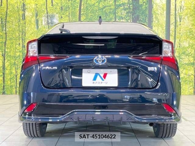 Toyota PRIUS 2021-06 366492-15