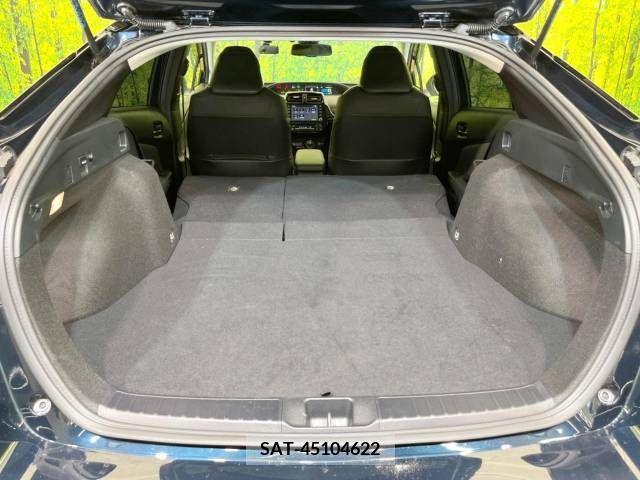 Toyota PRIUS 2021-06 366492-11