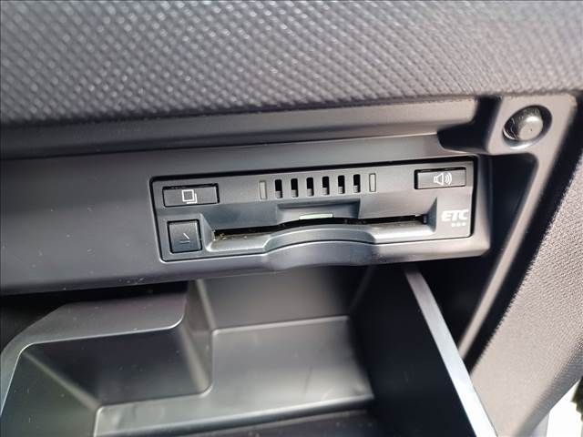 Toyota ESTIMA 2018-09 28467-29