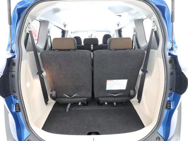 Toyota SIENTA 2016-08 13242-8