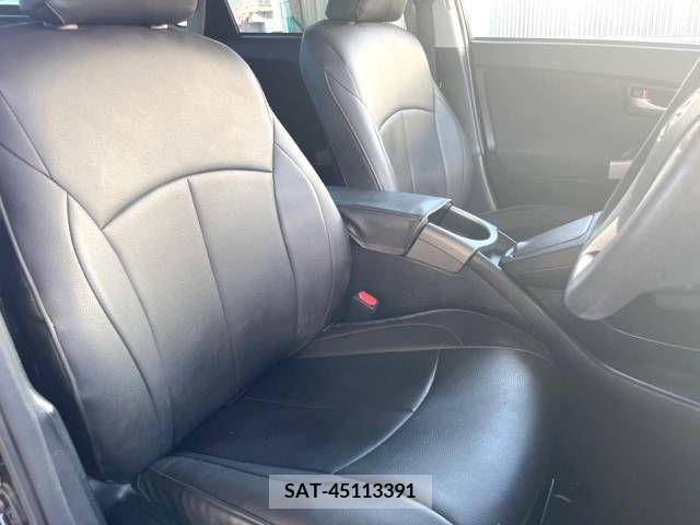 Toyota PRIUS 2015-07 393430-12