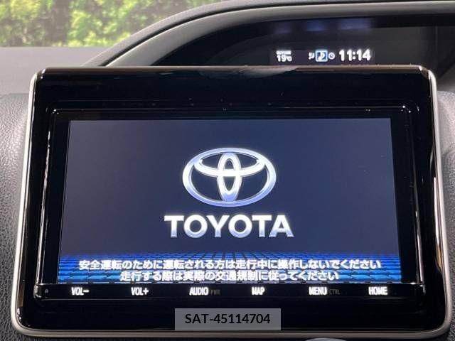 Toyota VOXY 2019-07 321636-2