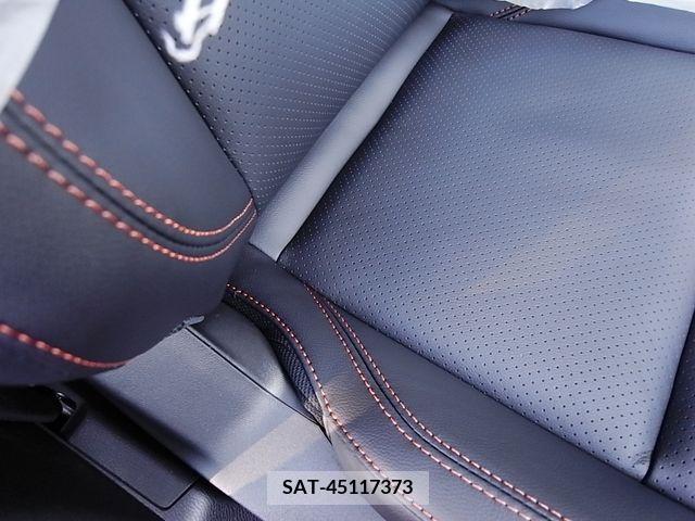 Mitsubishi TRITON 2024-04 288835-18