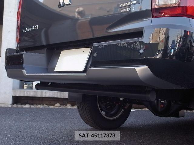 Mitsubishi TRITON 2024-04 288835-22