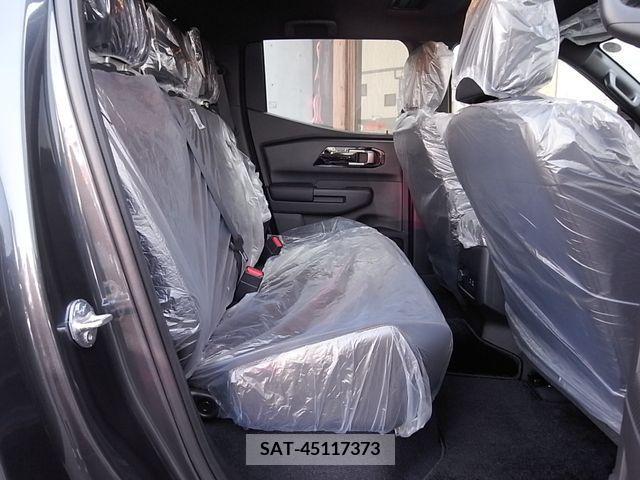 Mitsubishi TRITON 2024-04 288835-4