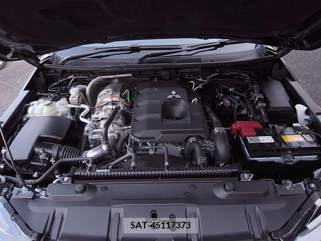 Mitsubishi TRITON 2024-04 288835-13