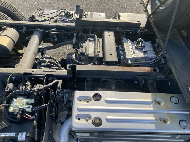 Nissan ATLAS 2015-10 194548-17