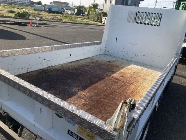 Nissan ATLAS 2015-10 194548-13