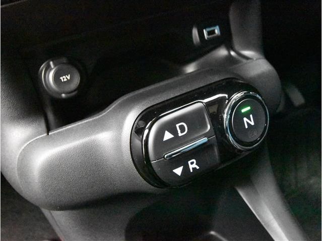 Citroen C4 2017-01 28994-25