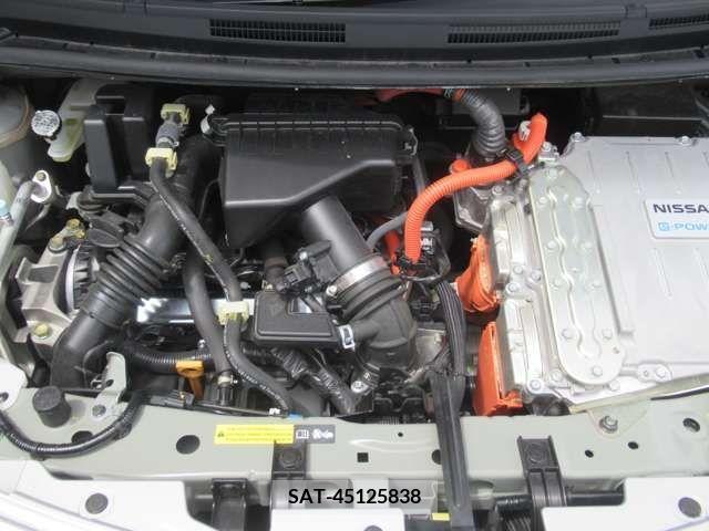 Nissan NOTE 2019-03 328699-12