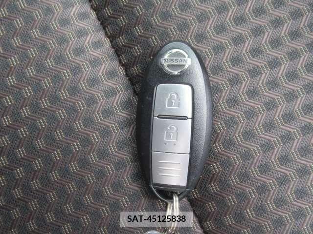 Nissan NOTE 2019-03 328699-8