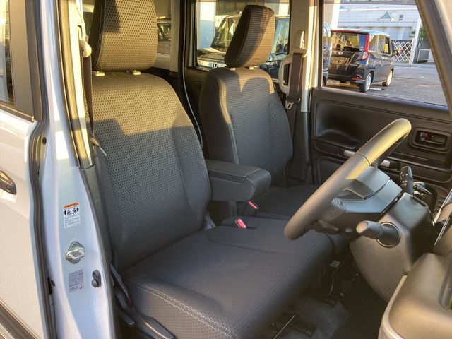 Suzuki SPACIA 2023-02 180432-4