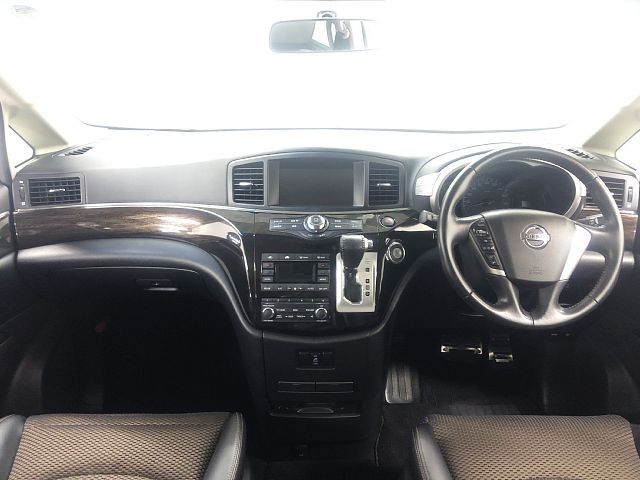 Nissan ELGRAND 2011-11 19726-1