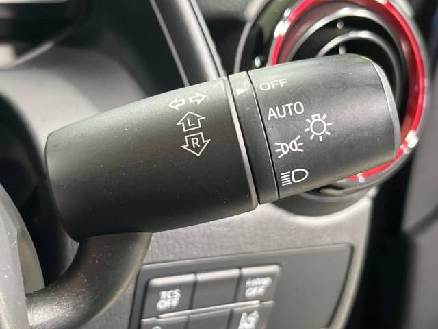 Mazda CX-3 2016-04 182950-7
