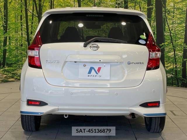 Nissan NOTE 2019-01 239771-15