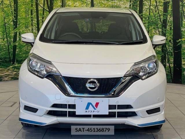 Nissan NOTE 2019-01 239771-14