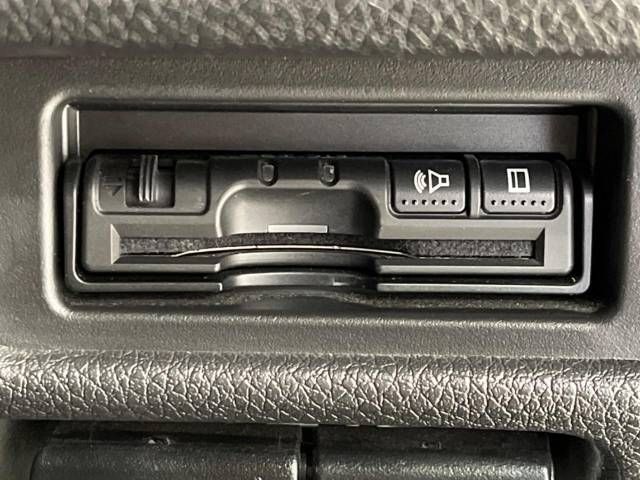 Nissan X-TRAIL 2018-09 14824-9