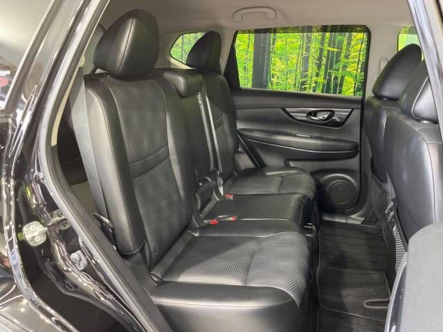 Nissan X-TRAIL 2018-09 14824-12