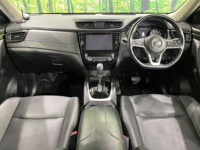 Nissan X-TRAIL 2018-09 14824-1