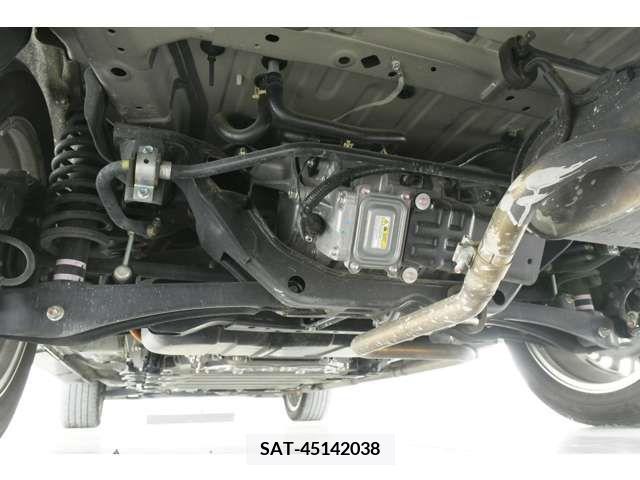 Mitsubishi OUTLANDER PHEV 2019-10 247251-7