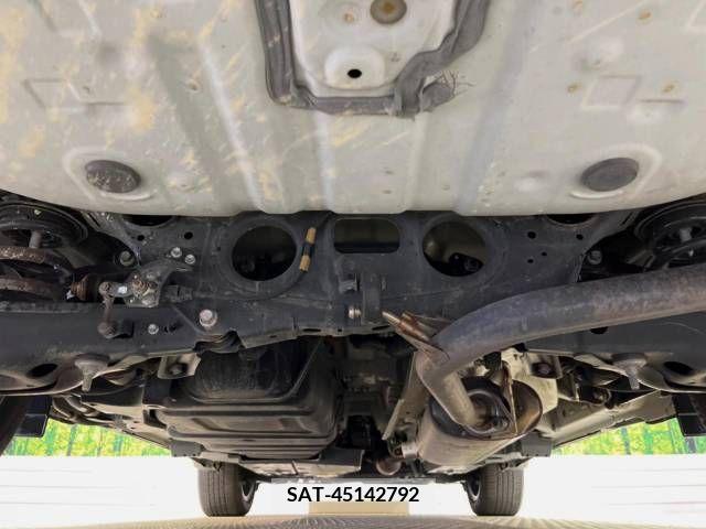 Toyota HARRIER 2017-09 243942-19