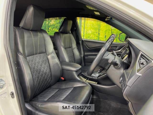 Toyota HARRIER 2017-09 243942-8