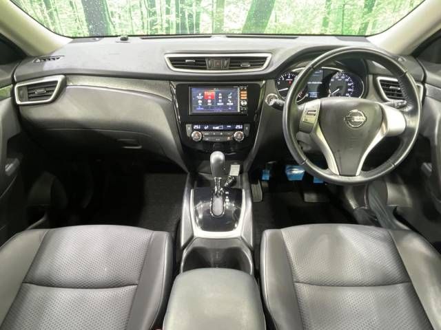 Nissan X-TRAIL 2014-07 186257-1