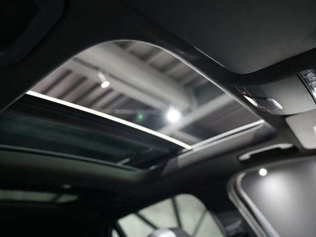 Mercedes Benz GLC-CLASS 2017-02 2522-17
