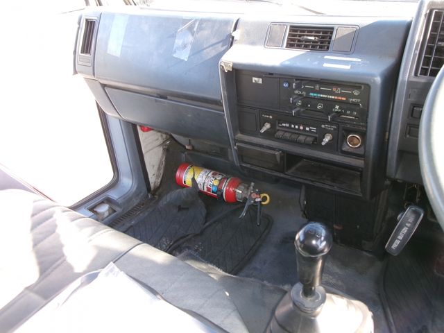 Isuzu ELF TRUCK 1992-09 186571-7