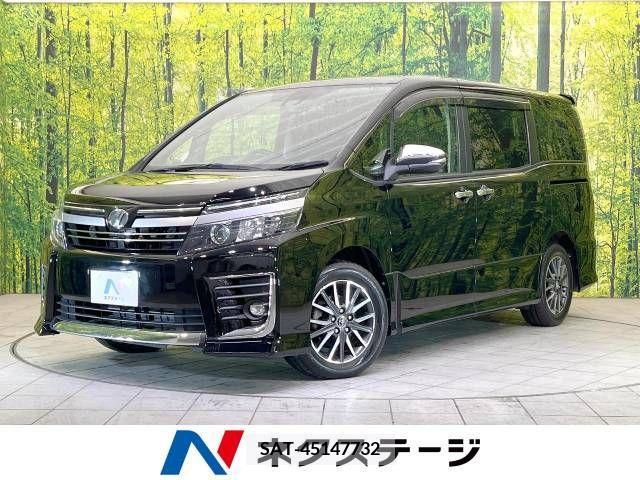 Toyota VOXY 2017-01 227640-0
