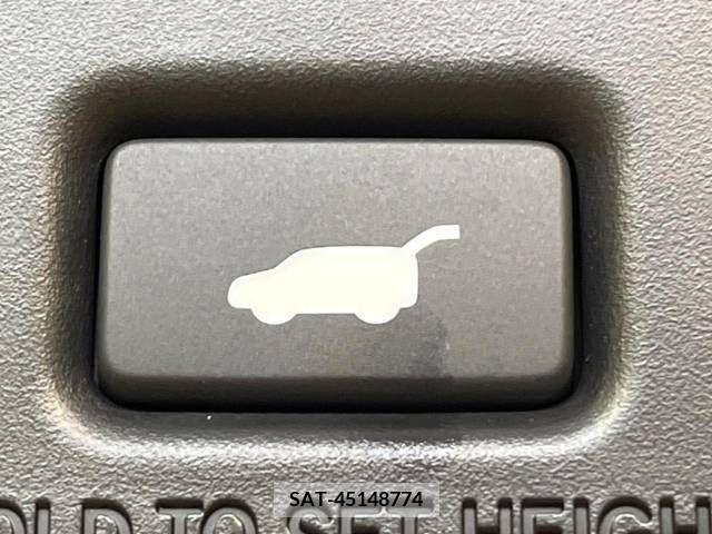 Honda VEZEL 2022-12 243579-5